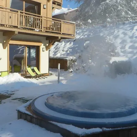 Appartement Alpine 8 *